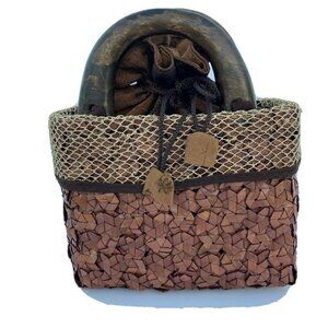 Woven ‘Basket’Lined Handbag w/ Wood Handles.Lined Drawstring Closure. 9.5x8.5x3.